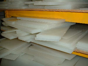 FREE SHIPPING!Polypropylene Scrap Box 20-21 Pounds VARIOUS THICKNESSESFREE SHIPPING!